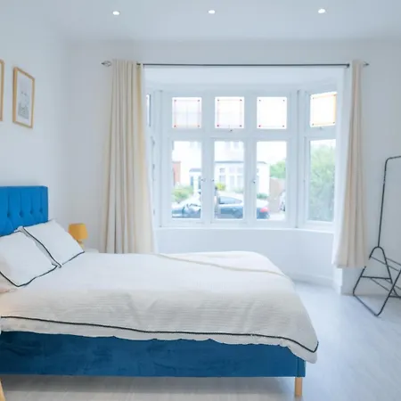 New One Bed Studio Room In The Lewisham Borough Free Parking!